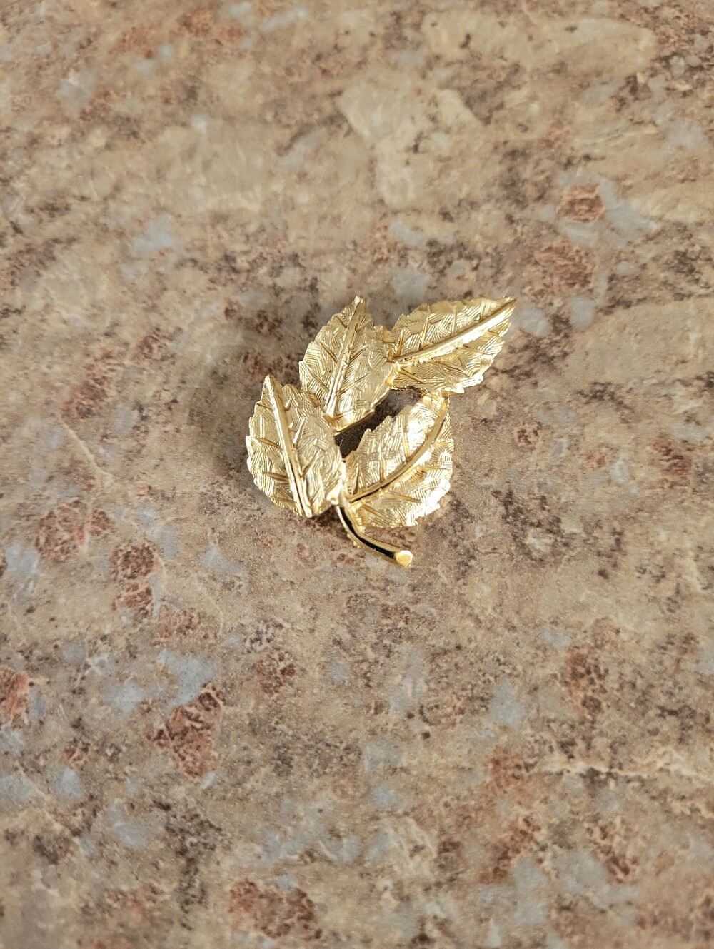Gold Leaf Cluster Brooch - Elegant Women's Accessory